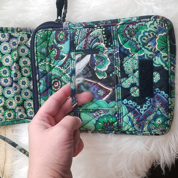 VERA BRADLEY CROSSBODY DISCONTINUED BAG - Picture 6 of 14